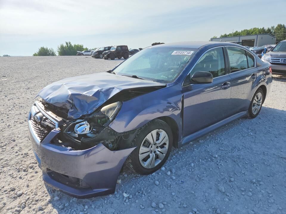 2013 SUBARU Legacy