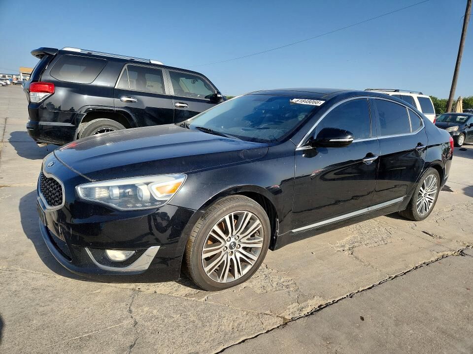 2016 KIA Cadenza