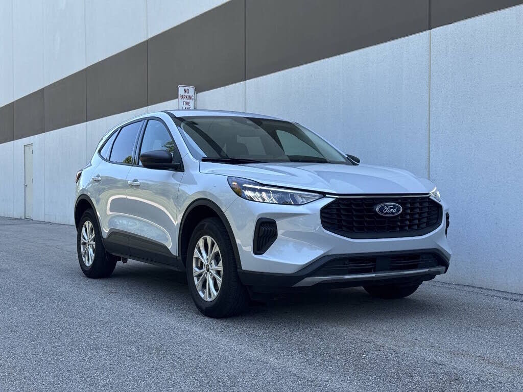 2026 FORD Escape