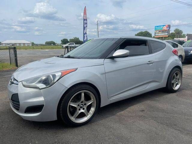 2012 HYUNDAI Veloster