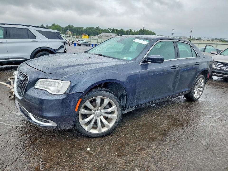 2016 CHRYSLER 300