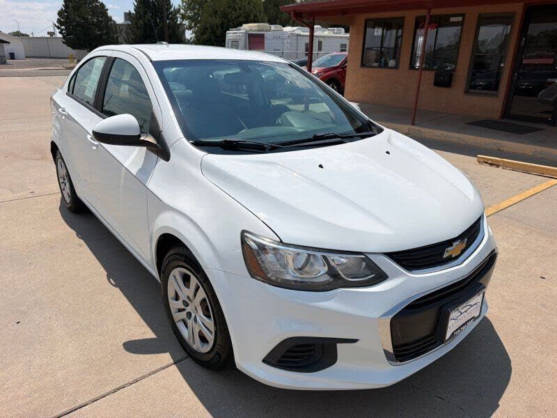 2017 CHEVROLET Sonic