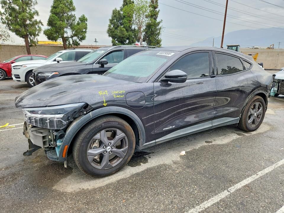 2022 FORD Mach-E