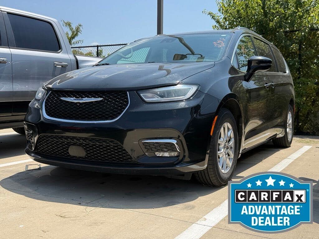 2022 CHRYSLER Pacifica
