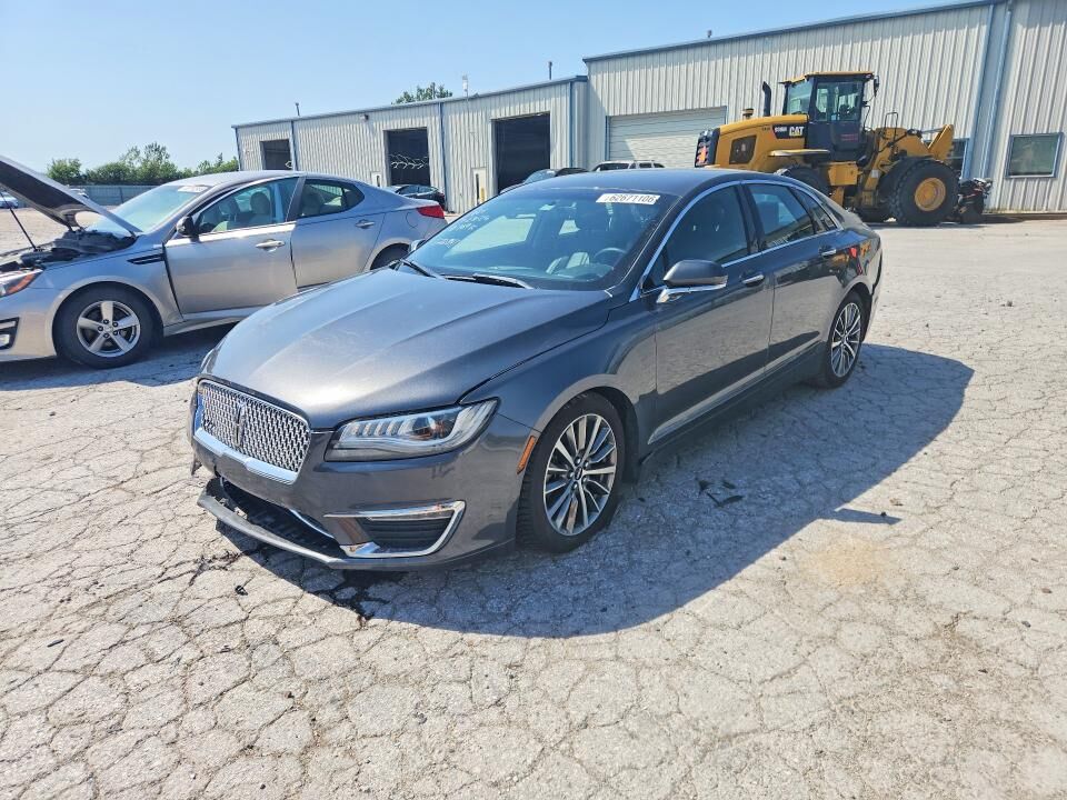 2017 LINCOLN MKZ