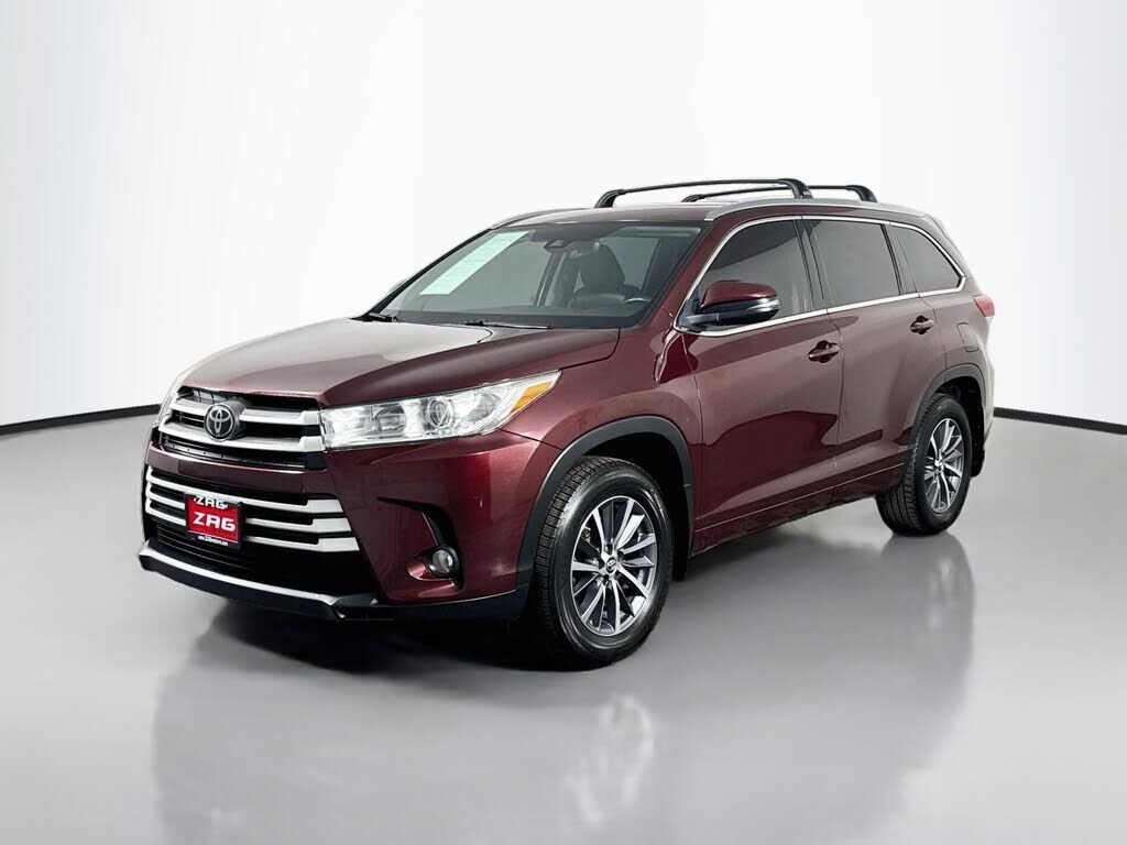 2018 TOYOTA Highlander