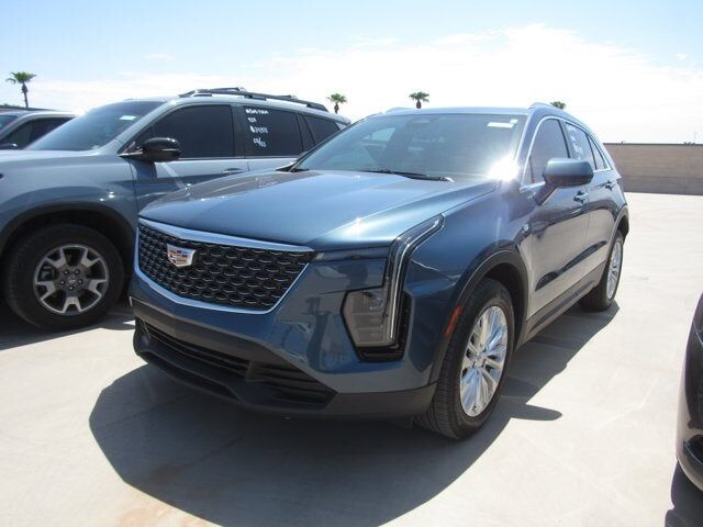 2024 CADILLAC XT4
