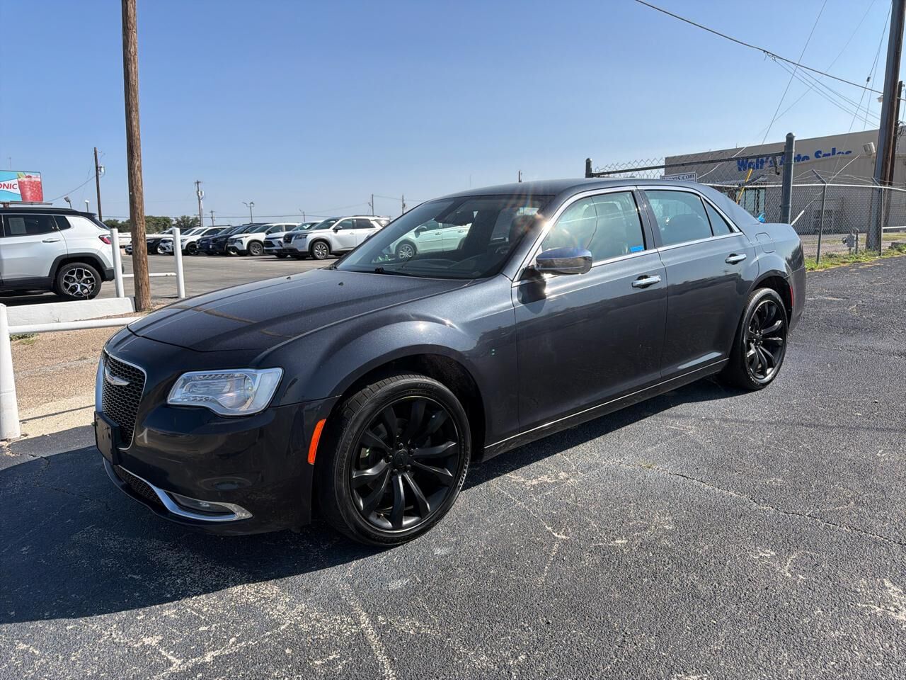 2019 CHRYSLER 300