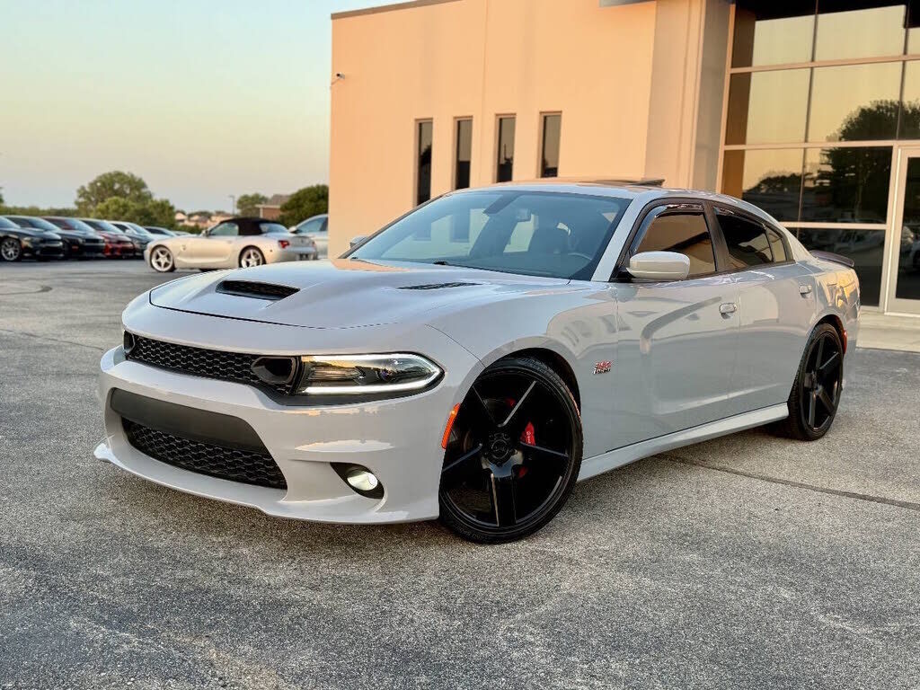 2022 DODGE Charger