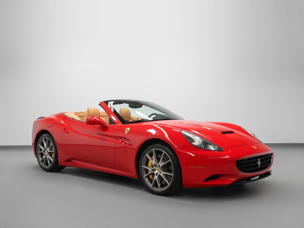 2010 FERRARI California