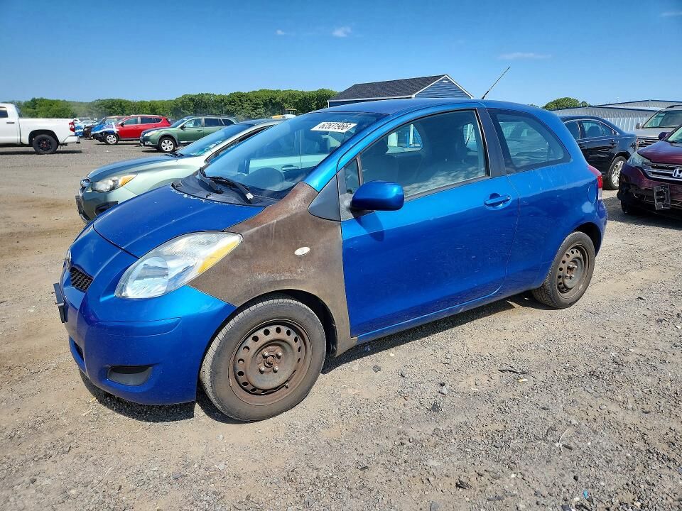 2010 TOYOTA Yaris