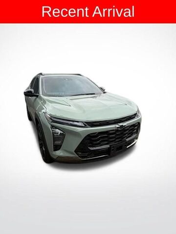 2025 CHEVROLET Trax