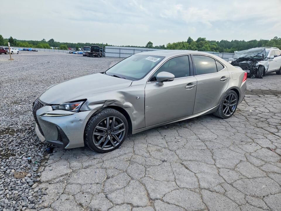 2018 LEXUS IS