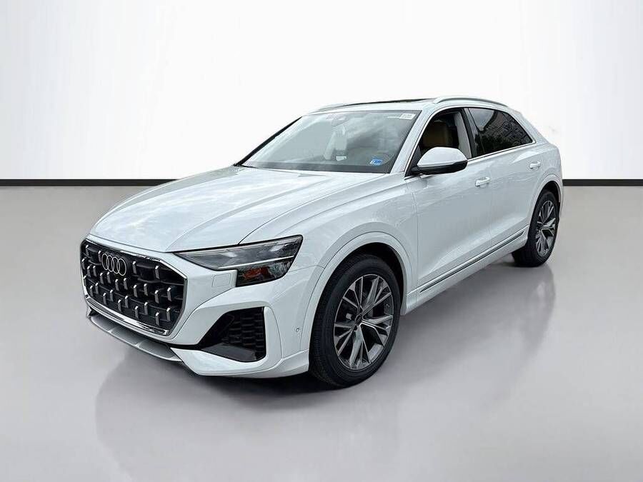 2026 AUDI Q8