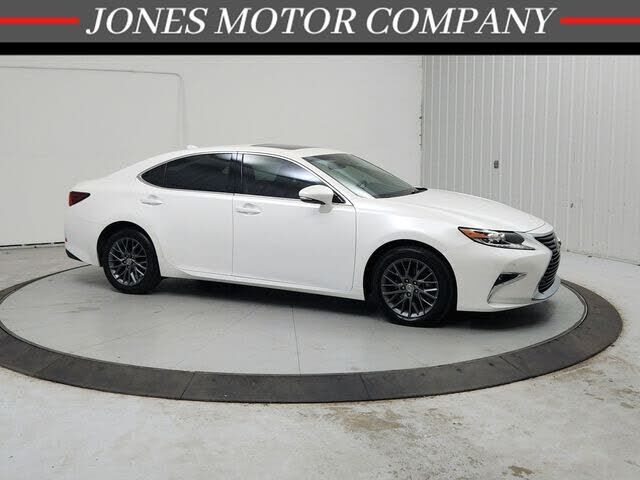2018 LEXUS ES