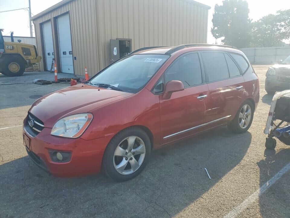 2008 KIA Rondo