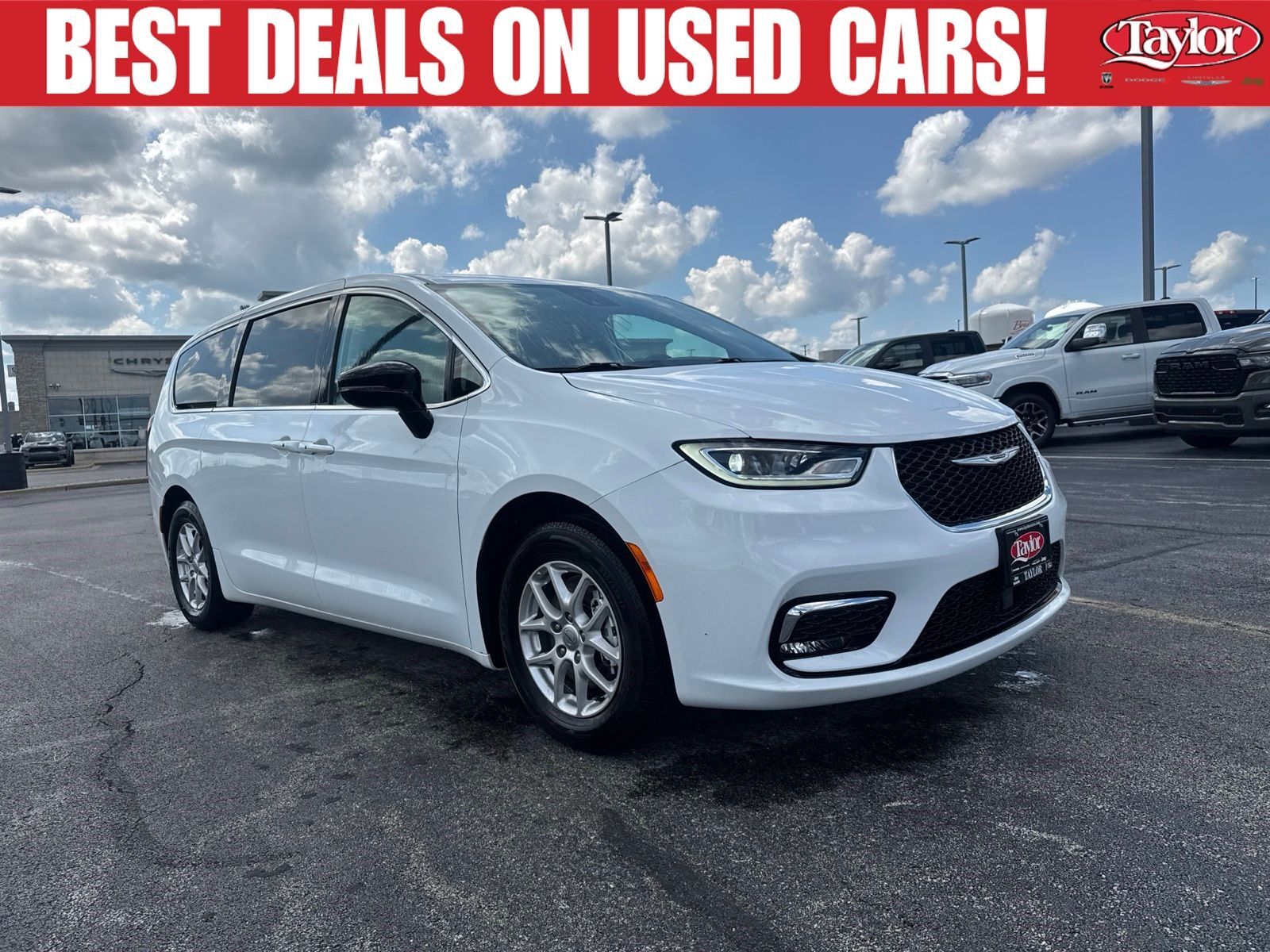 2024 CHRYSLER Pacifica