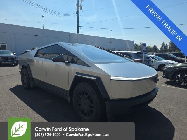 2024 TESLA Cybertruck