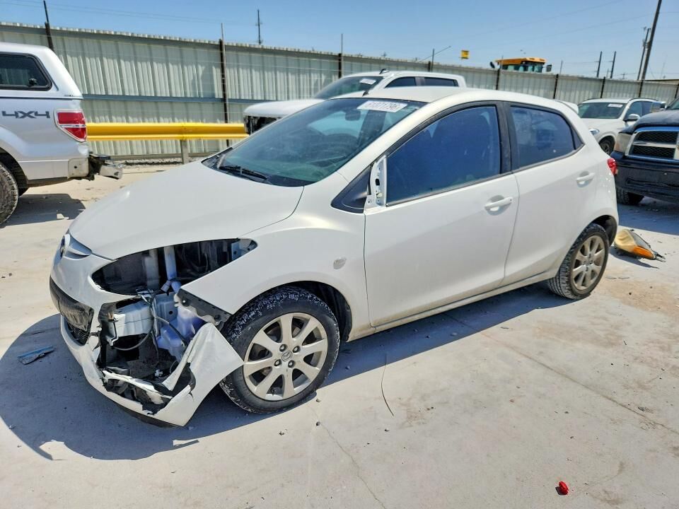 2012 MAZDA Mazda2