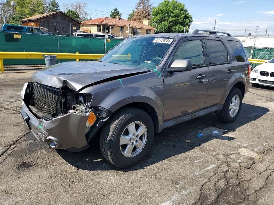 2010 FORD Escape