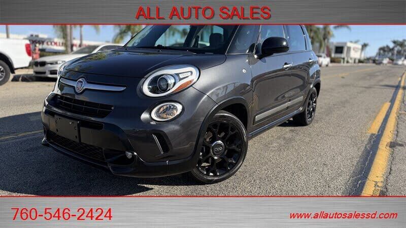2017 FIAT 500L