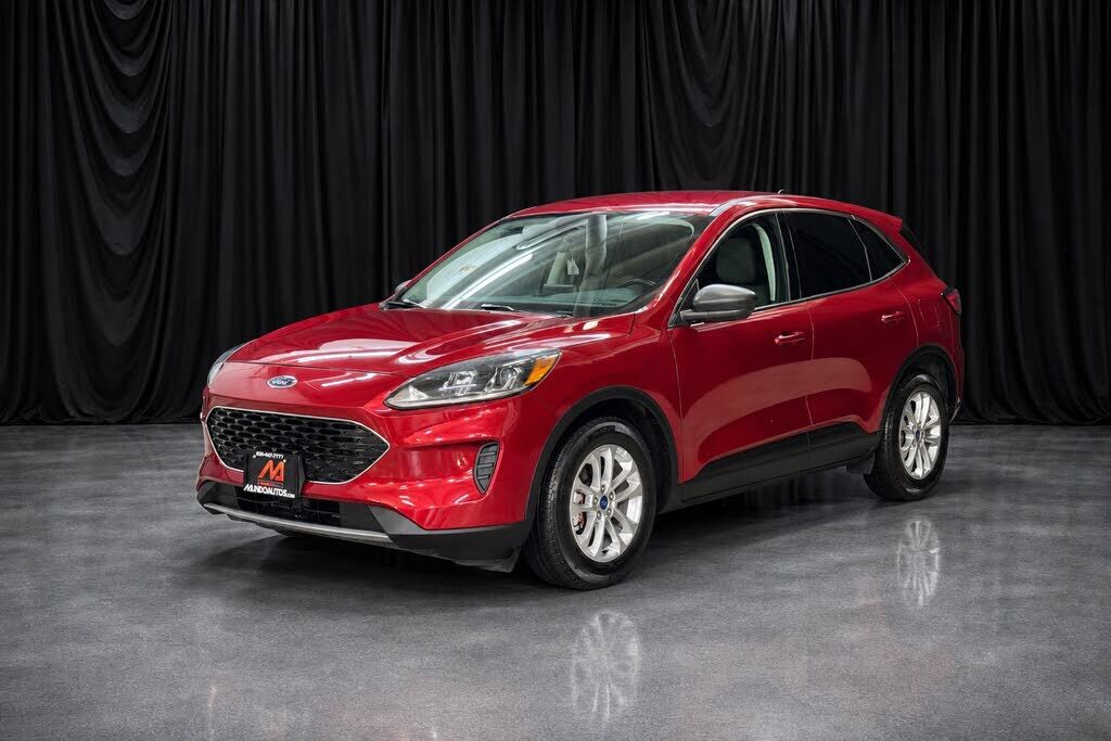 2022 FORD Escape