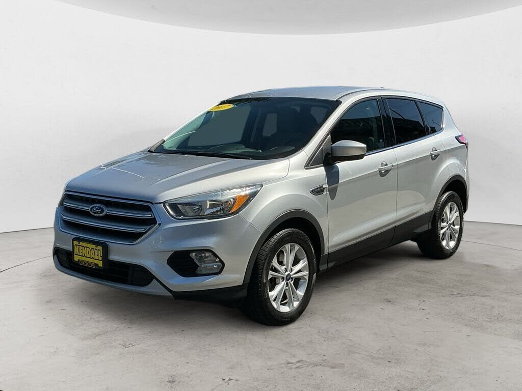 2017 FORD Escape
