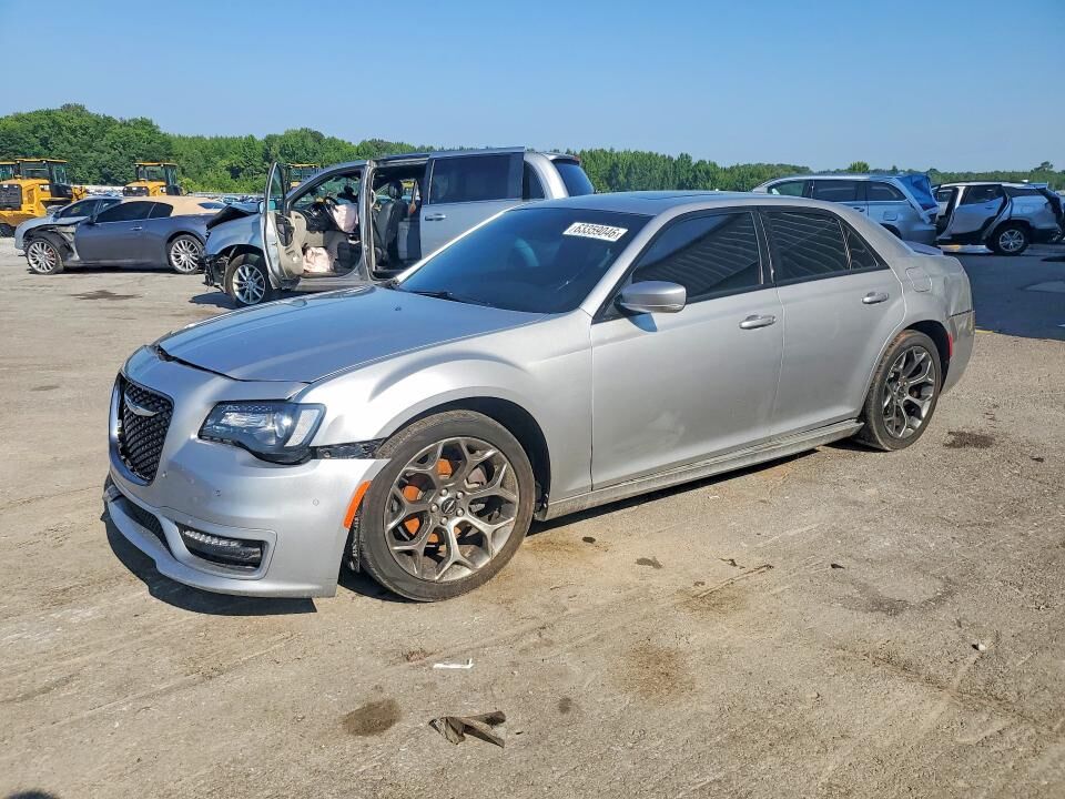 2018 CHRYSLER 300