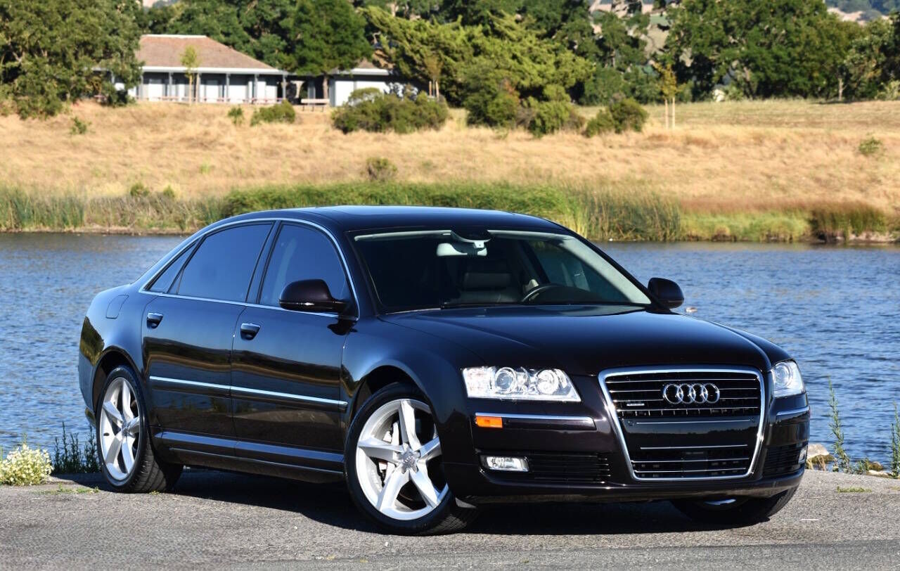 2009 AUDI A8