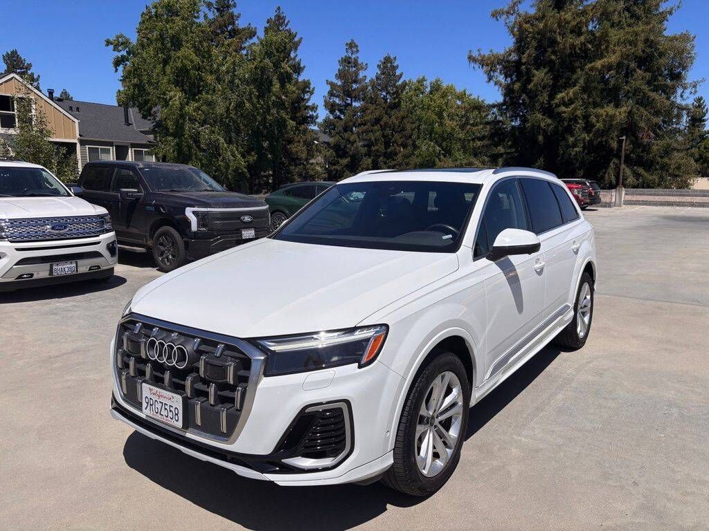 2025 AUDI Q7
