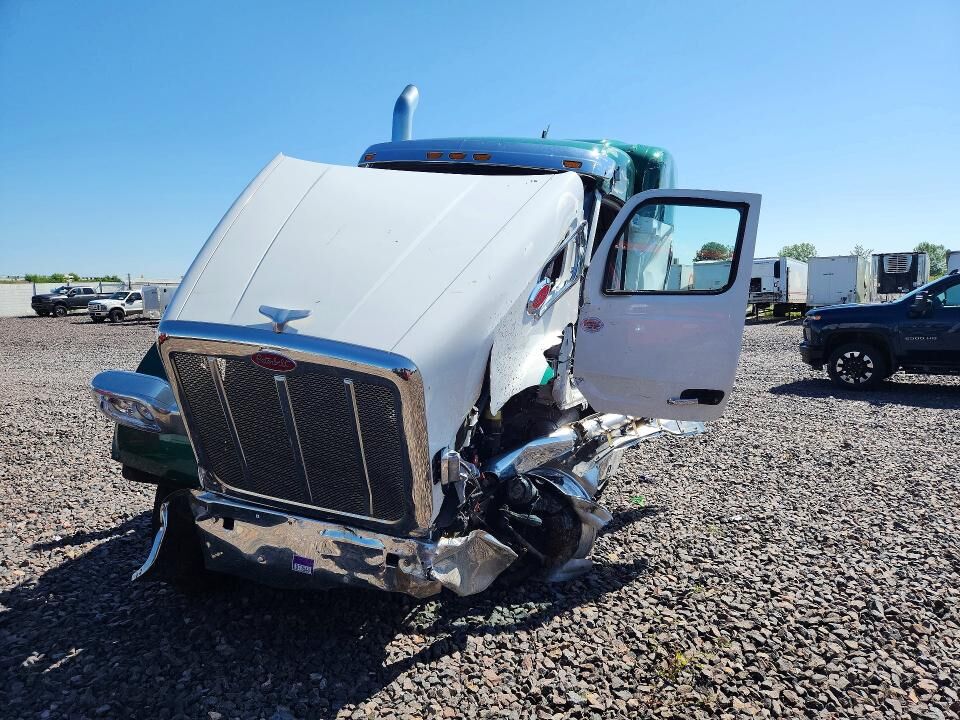 2026 PETERBILT 567