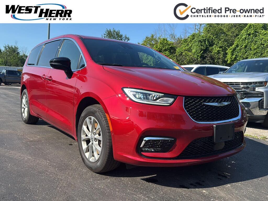 2025 CHRYSLER Pacifica