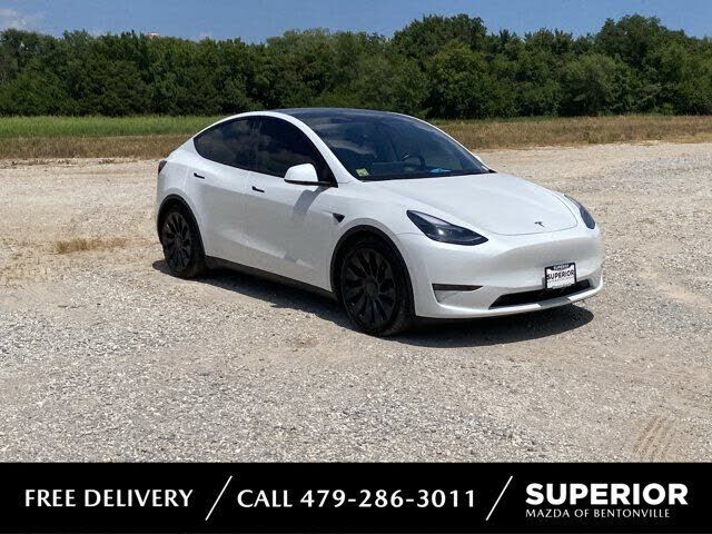 2022 TESLA Model Y