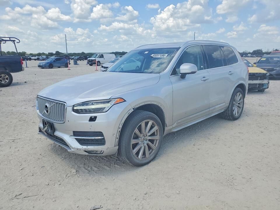 2016 VOLVO XC90