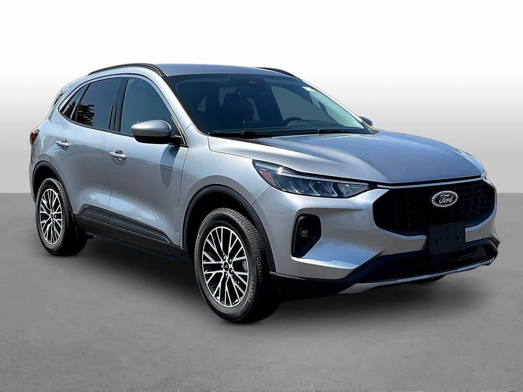 2024 FORD Escape