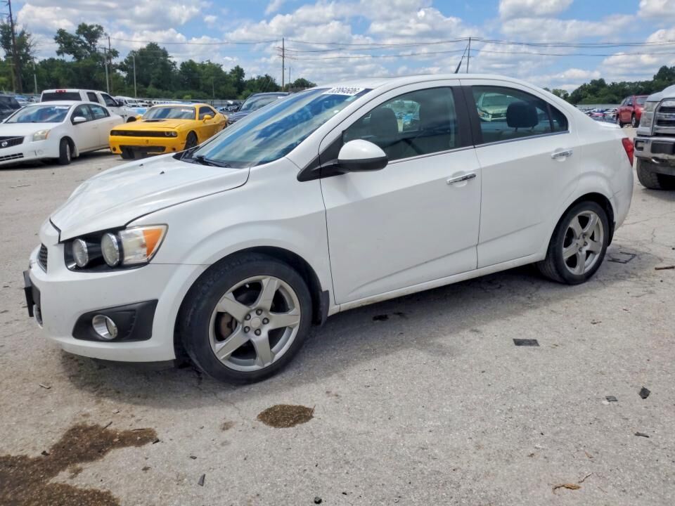 2013 CHEVROLET Sonic