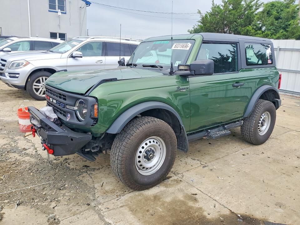 2023 FORD Bronco