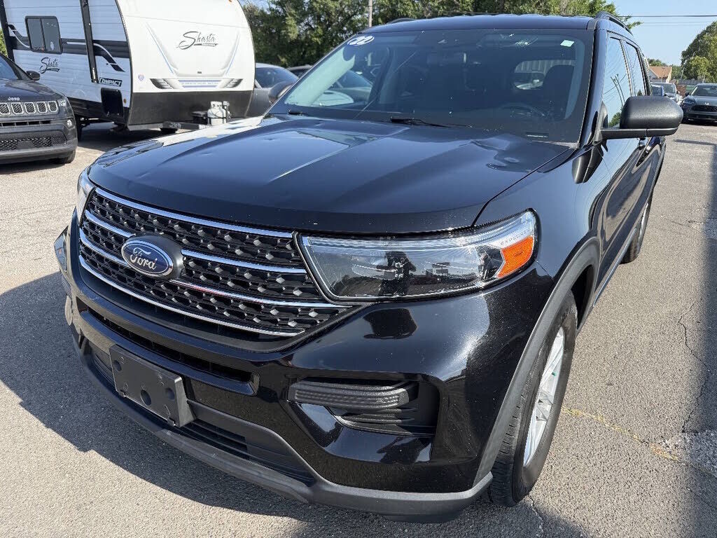 2022 FORD Explorer
