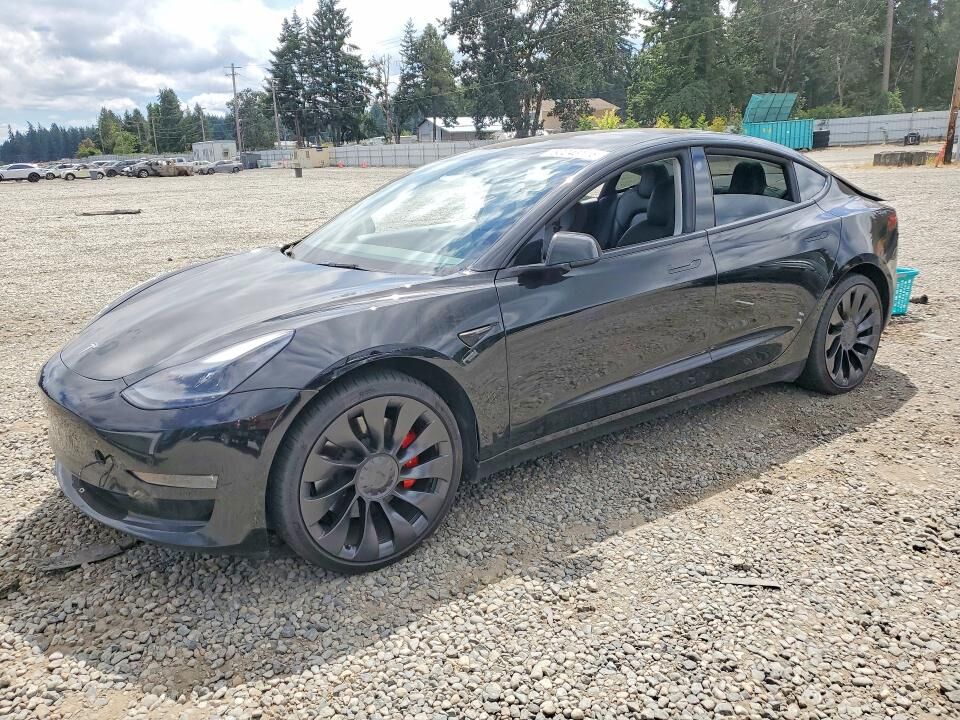 2022 TESLA Model 3