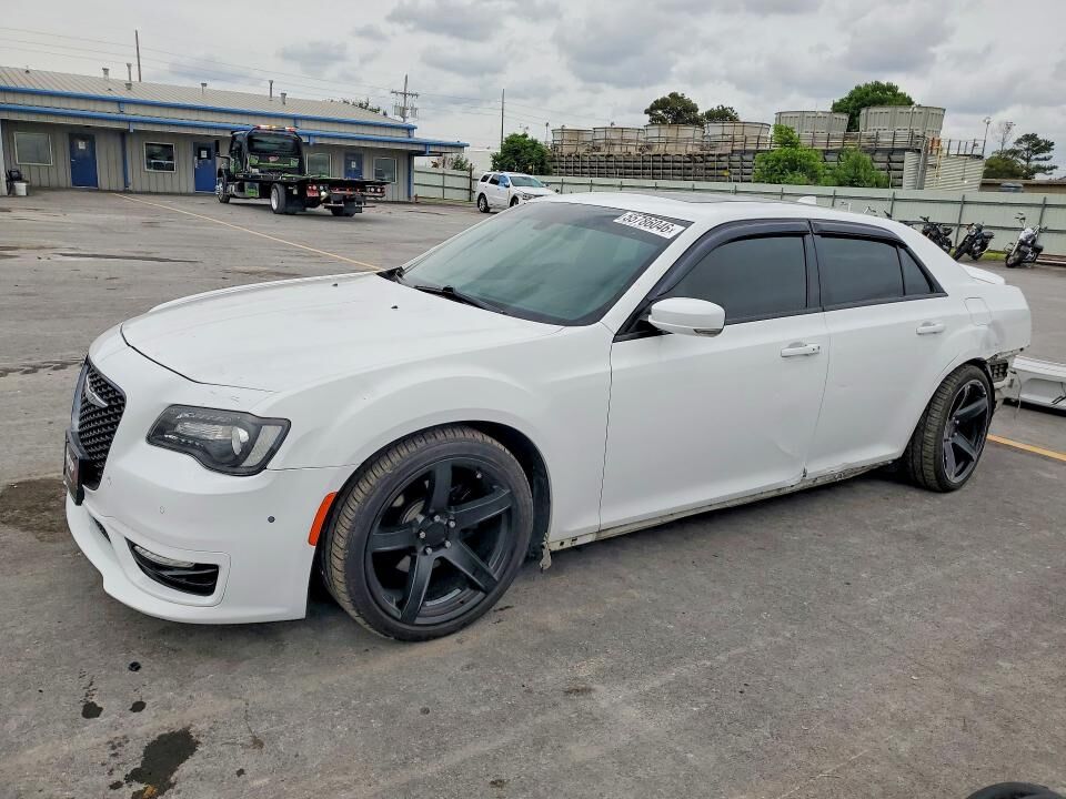 2018 CHRYSLER 300