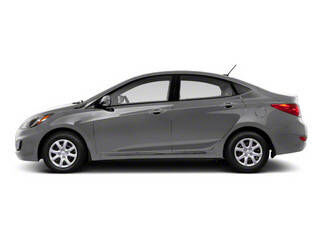 2013 HYUNDAI Accent