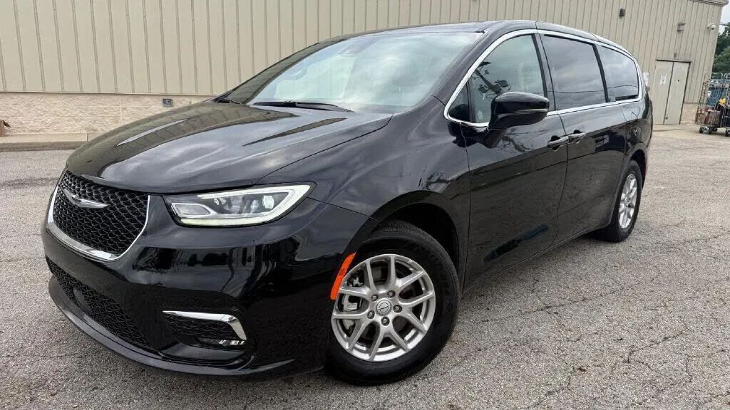 2026 CHRYSLER Pacifica