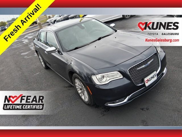 2017 CHRYSLER 300