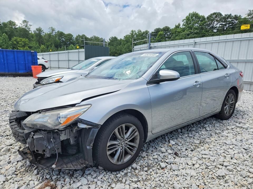 2017 TOYOTA Camry