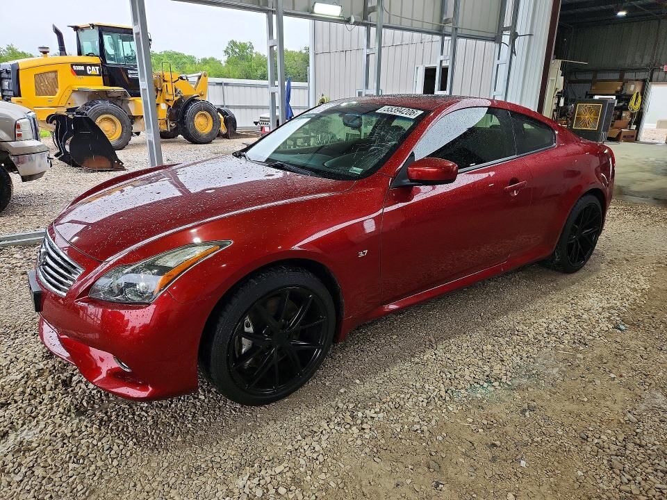2015 INFINITI Q60