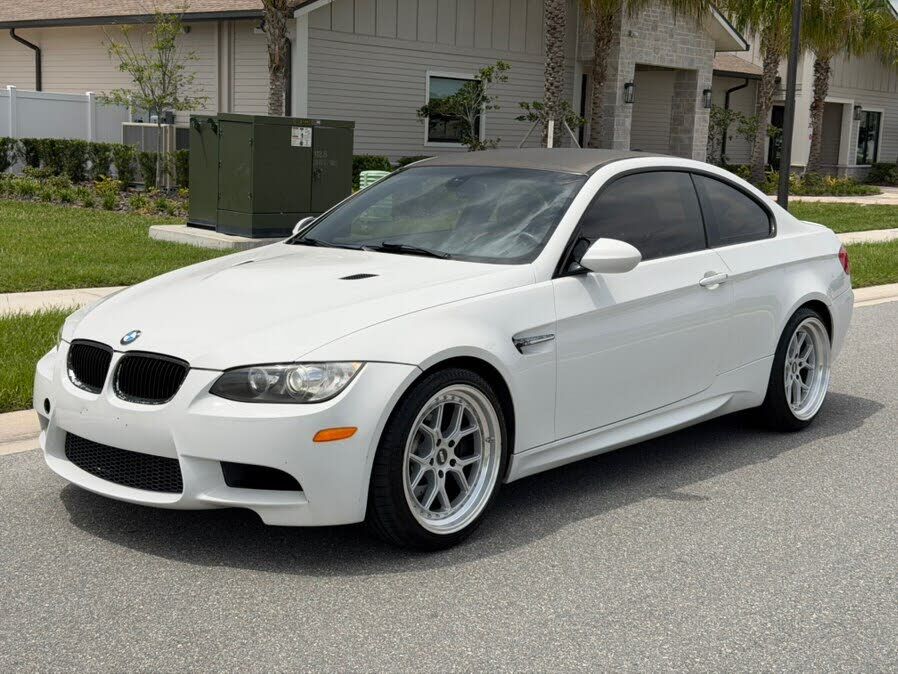 2011 BMW M3