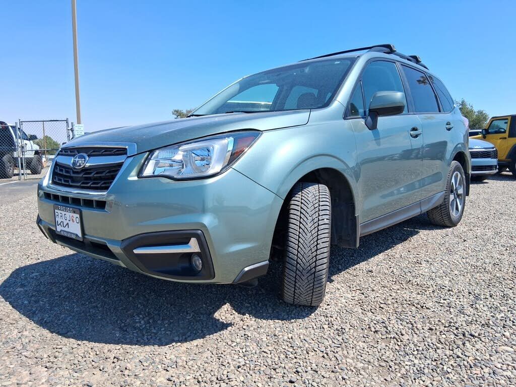 2018 SUBARU Forester