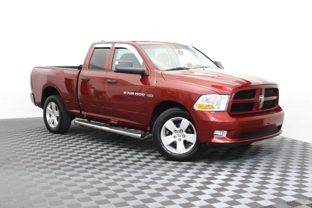 2012 DODGE Ram