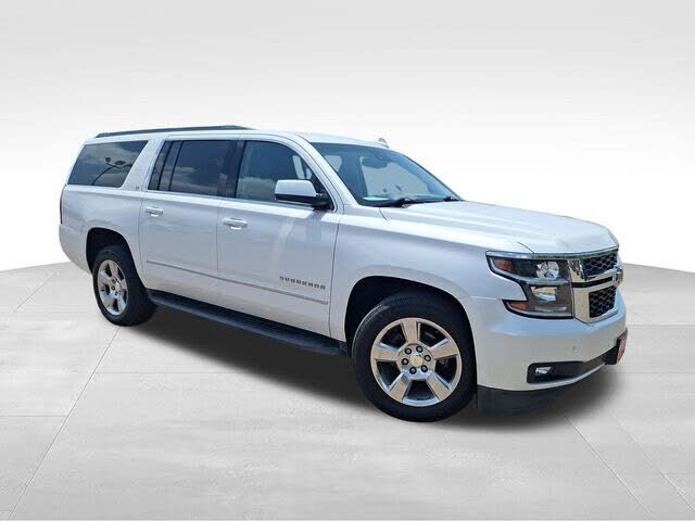 2017 CHEVROLET Suburban