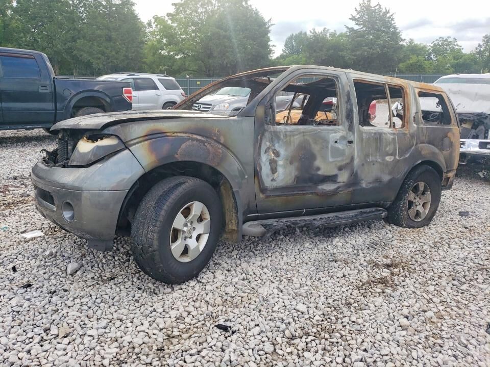 2006 NISSAN Pathfinder